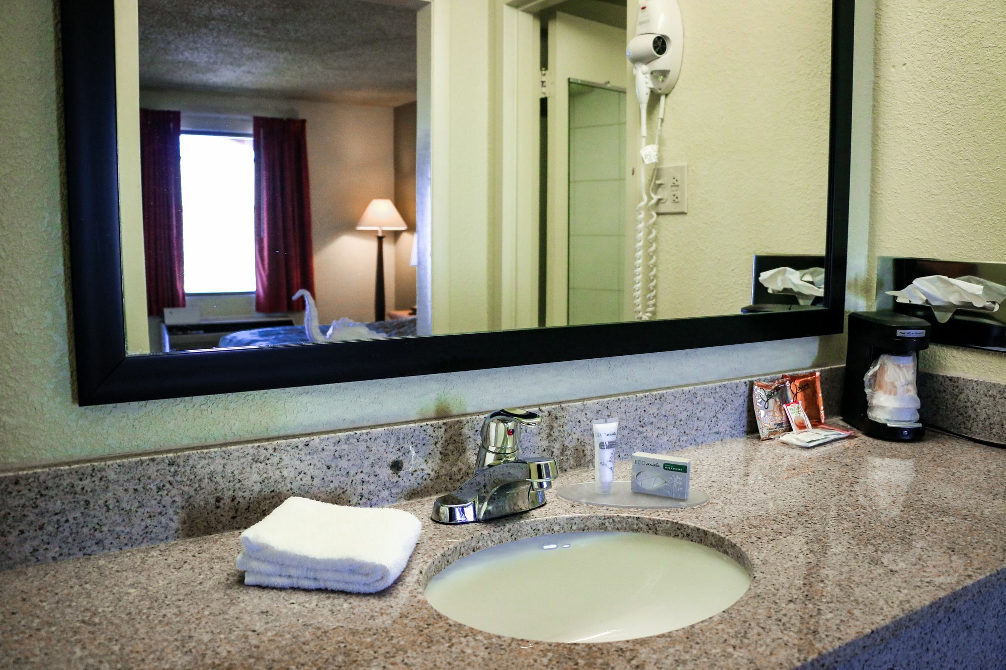 Suite Dreams Hotel Mattoon Exterior foto