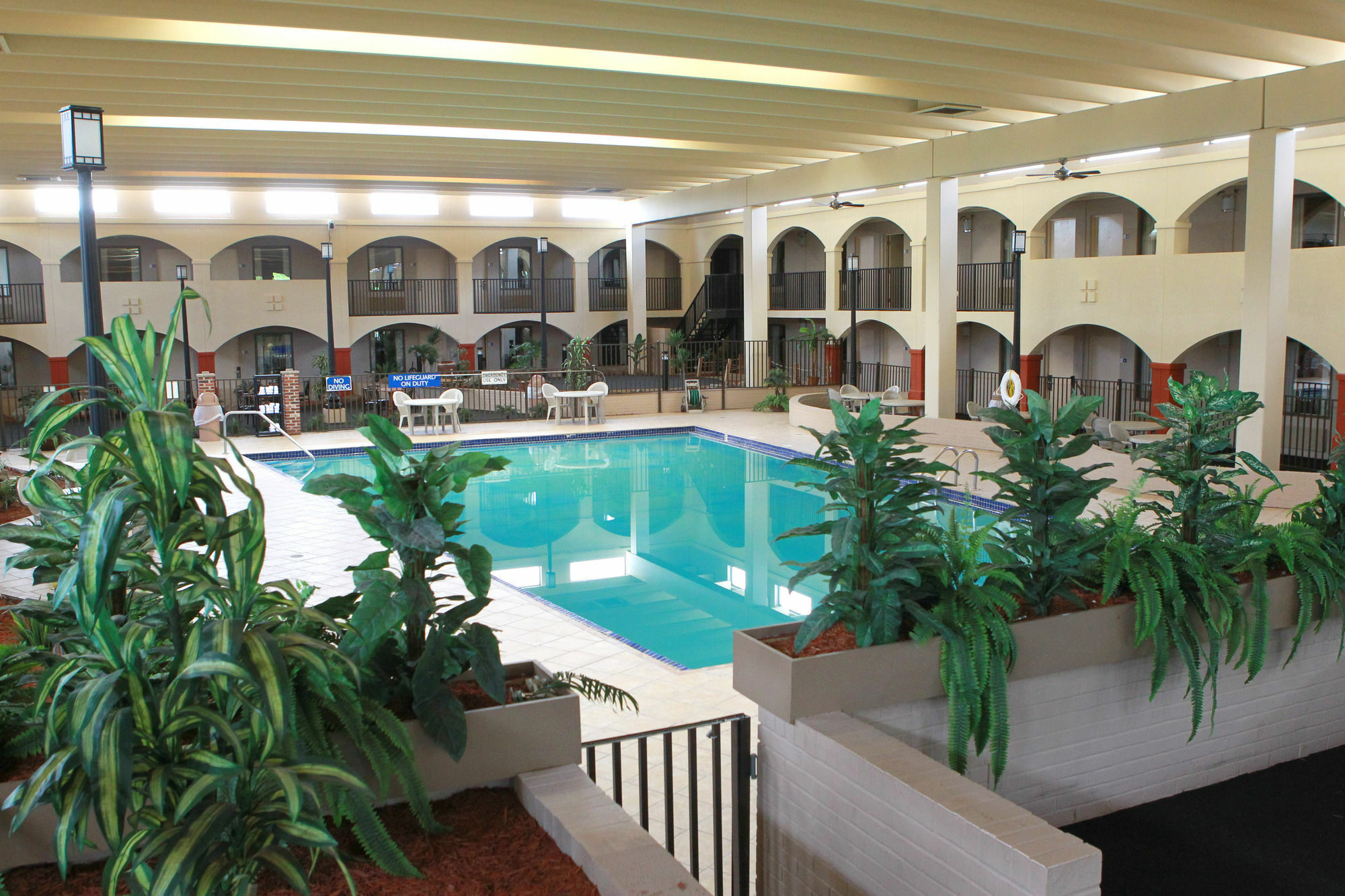 Suite Dreams Hotel Mattoon Exterior foto